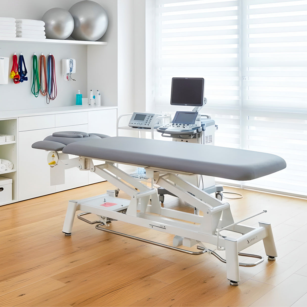 Therapieliege Elektrisch Proxima V4 Ergo | 4-Segmente | Handfernbedienung Steuerrahmen
